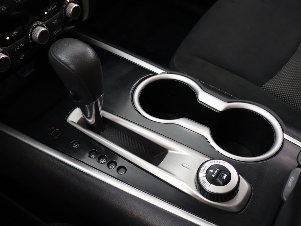 Used 2020 Nissan Pathfinder S image 43