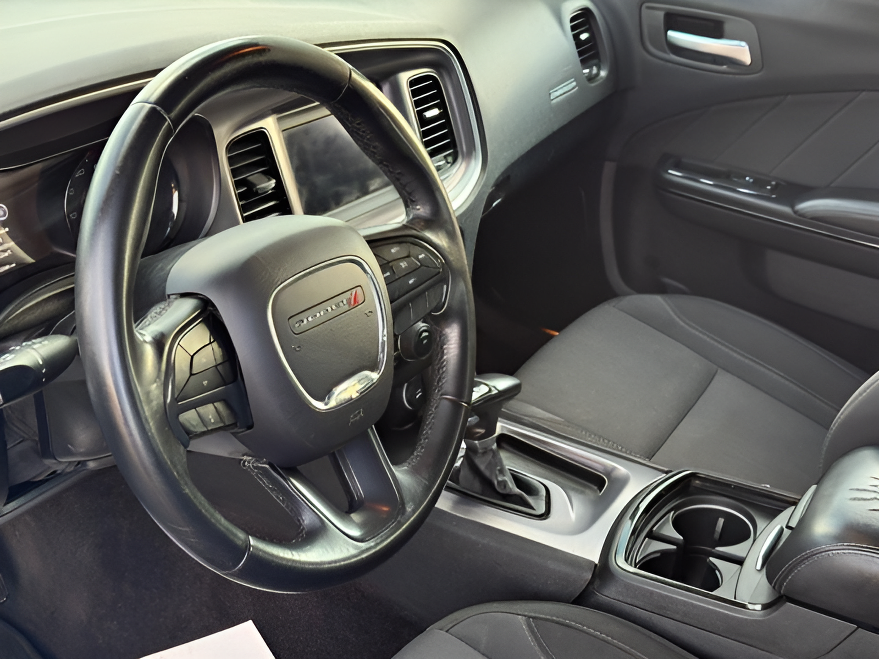 Used 2019 Dodge Charger SXT w/ Blacktop Package RWD image 17
