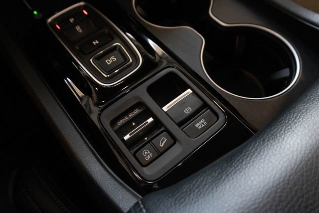 Used 2025 Honda Pilot EX-L image 30