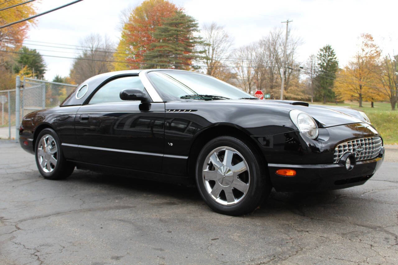 Used 2003 Ford Thunderbird image 3