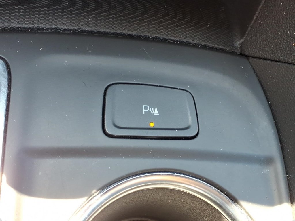 Used 2024 Chevrolet Equinox LT FWD image 22
