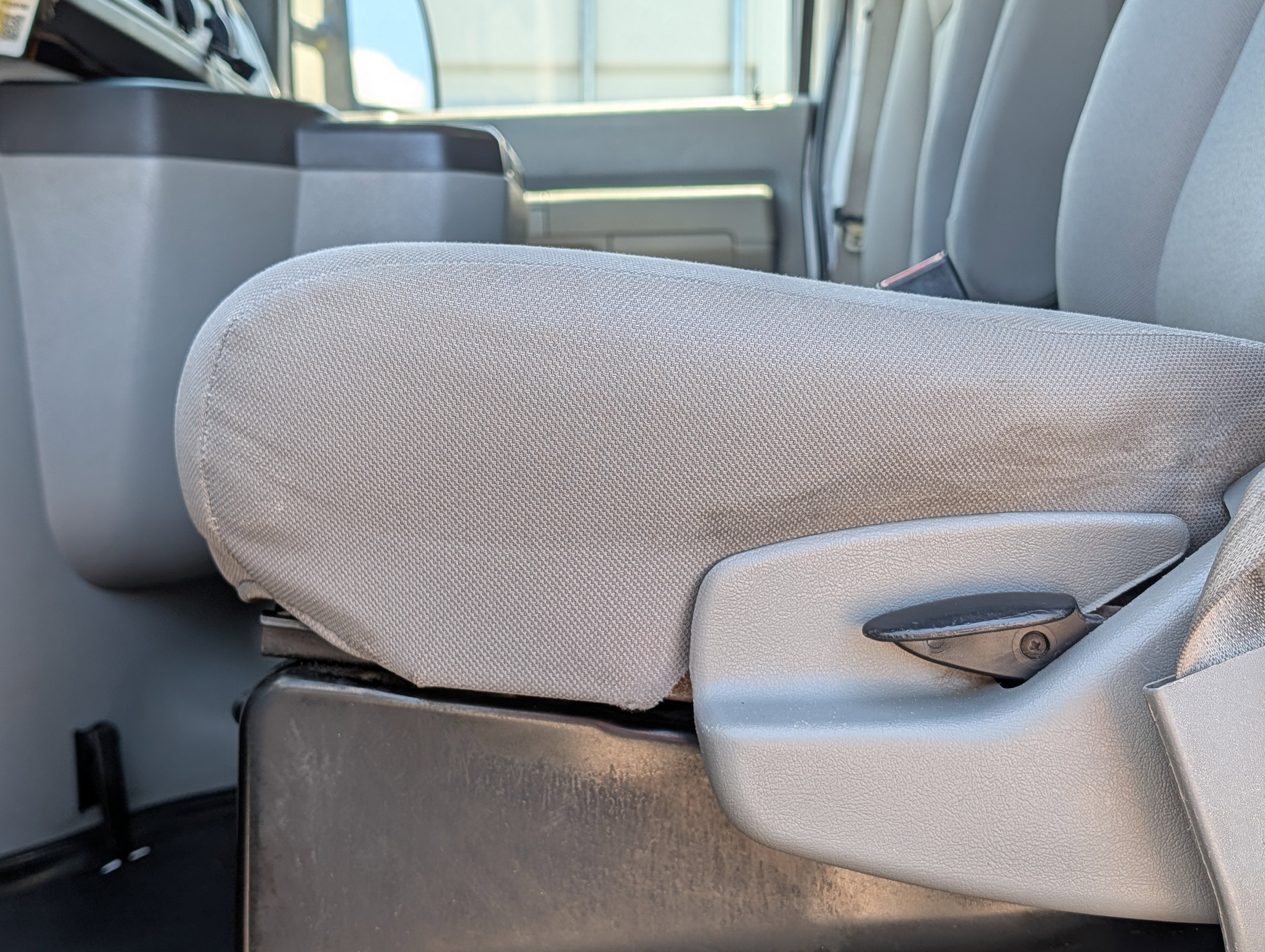 Used 2017 Ford E-350 and Econoline 350 Super Duty w/ Power Windows & Locks Group RWD image 18