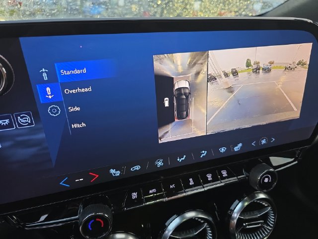 Certified 2024 Chevrolet Blazer EV LT AWD/4WD image 23
