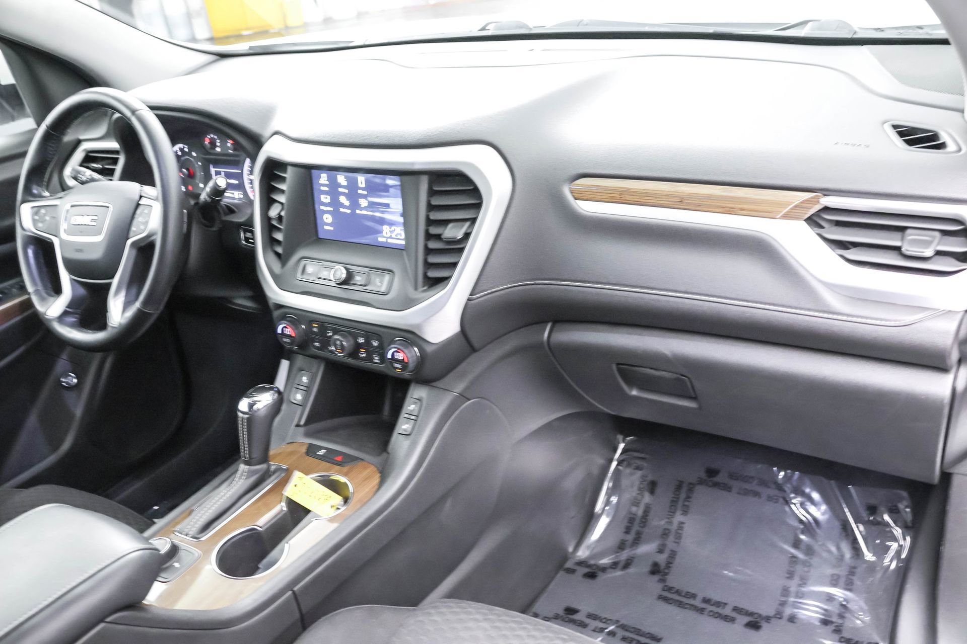 Used 2019 GMC Acadia SLE w/ Driver Alert Package I image 31