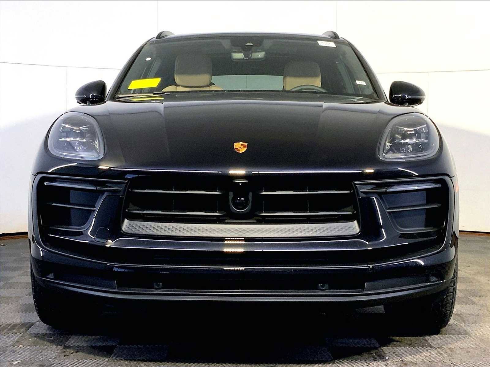 New 2026 Porsche Macan AWD/4WD image 10