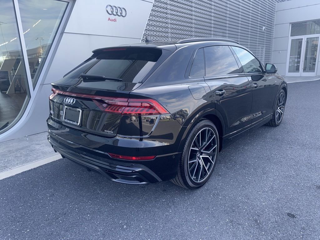 Used 2023 Audi Q8 Prestige w/ Prestige Package AWD/4WD image 5