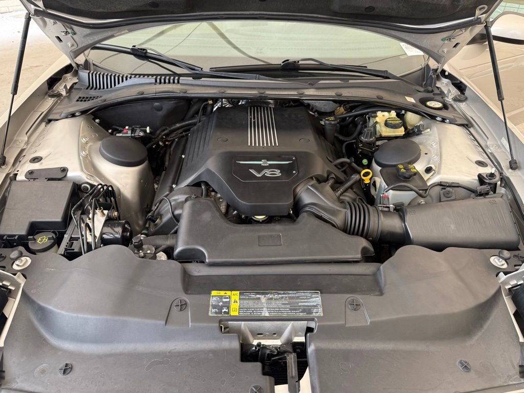 Used 2004 Ford Thunderbird image 26