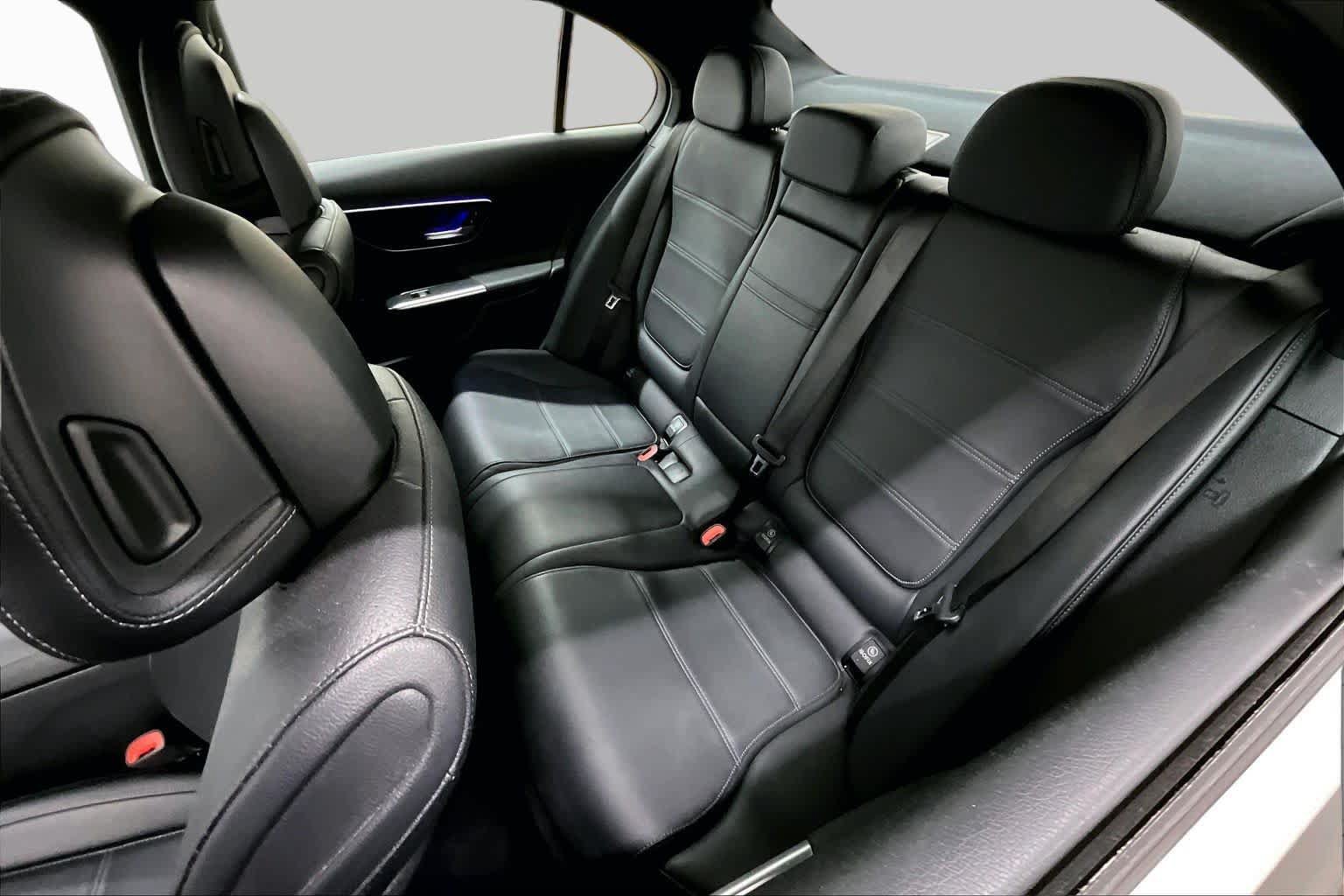 Used 2025 Mercedes-Benz C 300 Sedan image 20