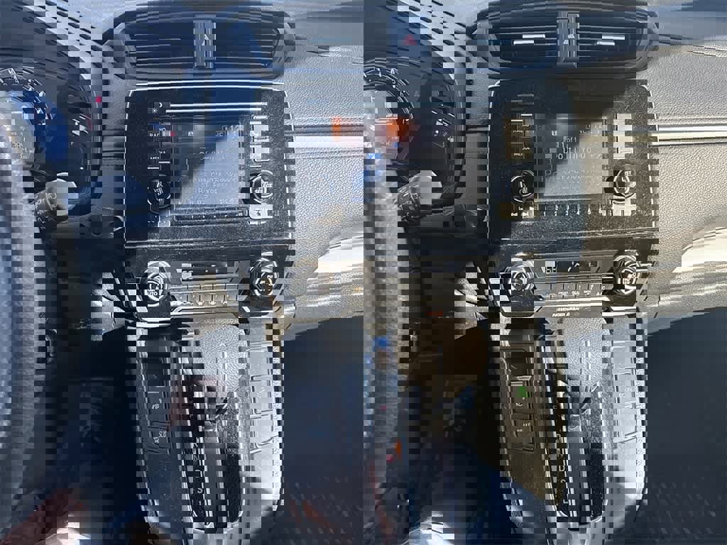 Used 2018 Honda CR-V LX image 14