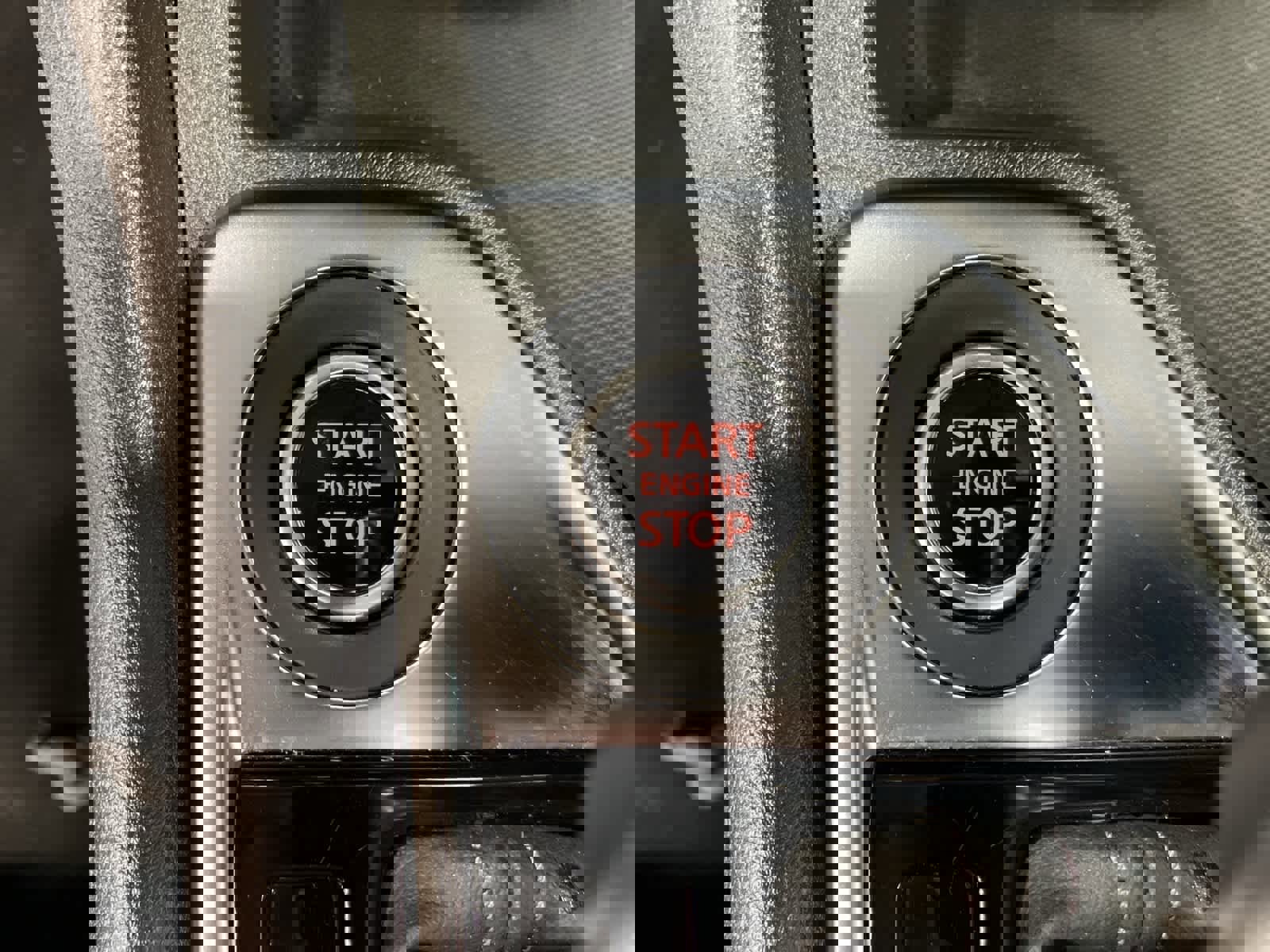 Used 2025 Nissan Sentra SV image 17