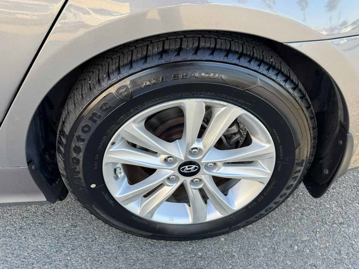 Used 2012 Hyundai Sonata GLS w/ Popular Equipment Pkg image 33