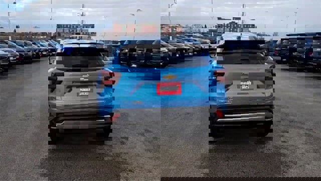 Certified 2025 Chevrolet Trax LT w/ LT Convenience Package image 7