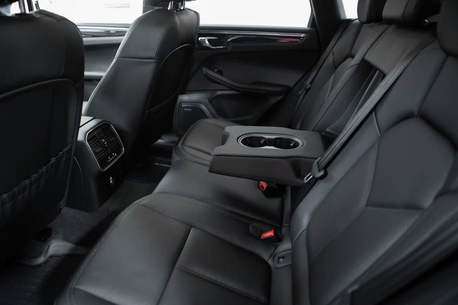 New 2026 Porsche Macan S AWD/4WD image 37