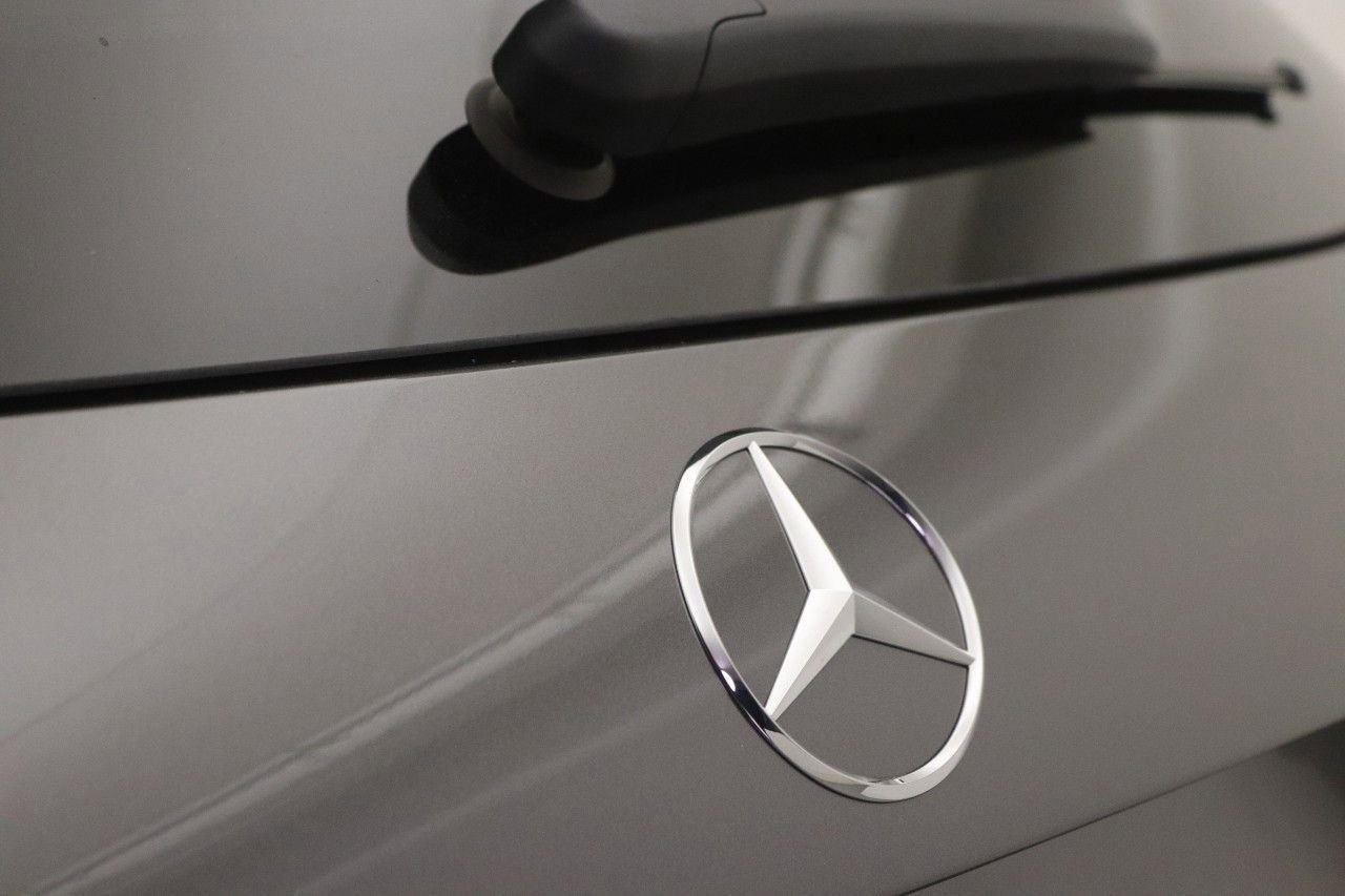 Certified 2023 Mercedes-Benz GLA 250 image 23