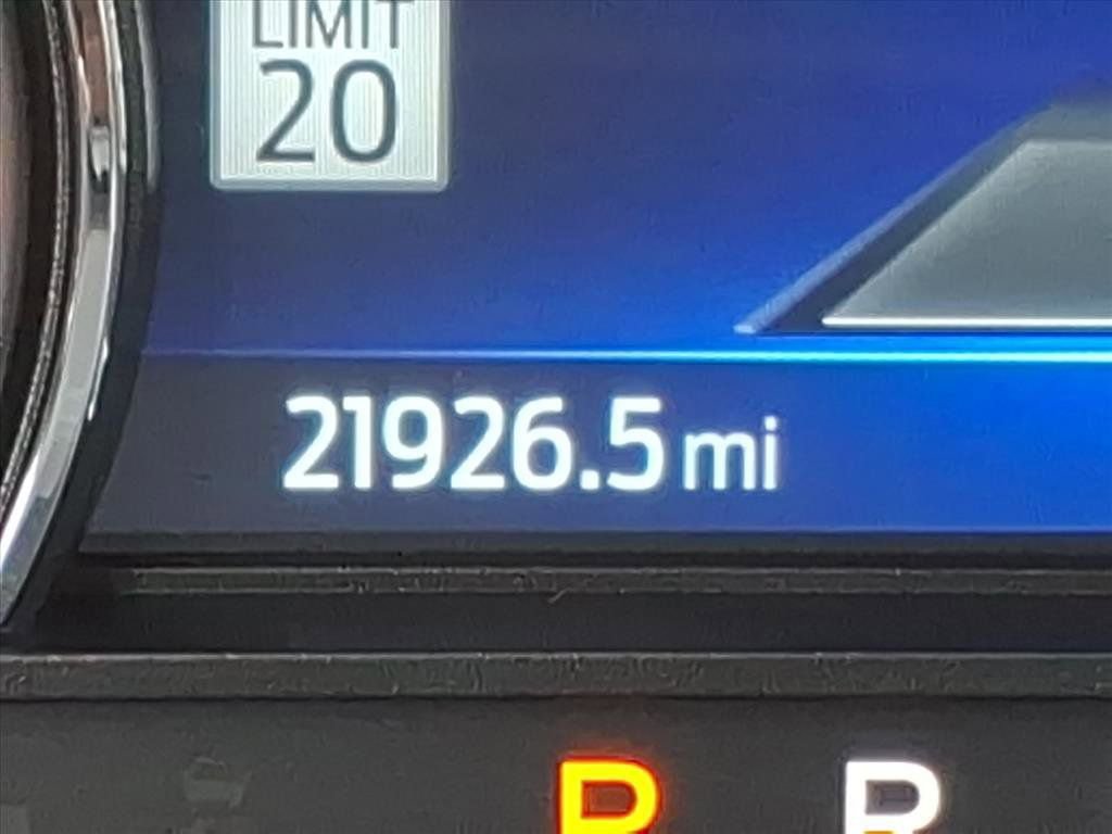 Used 2023 Ford Explorer XLT w/ Equipment Group 202A image 25