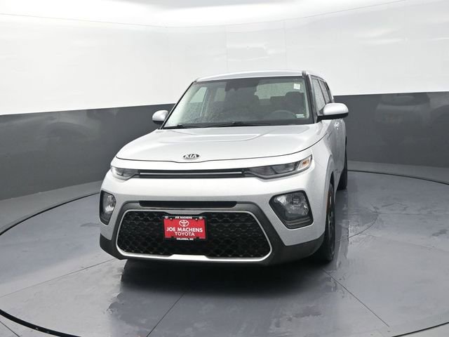 Used 2020 Kia Soul S FWD image 2