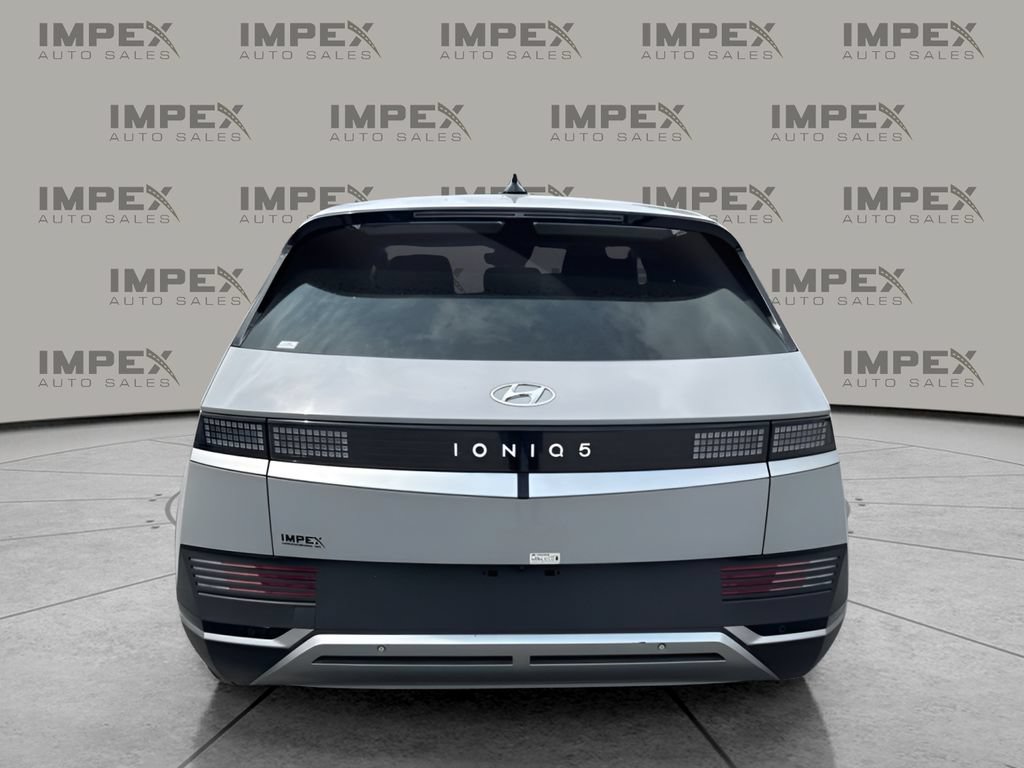 Used 2024 Hyundai Ioniq 5 SEL RWD image 4