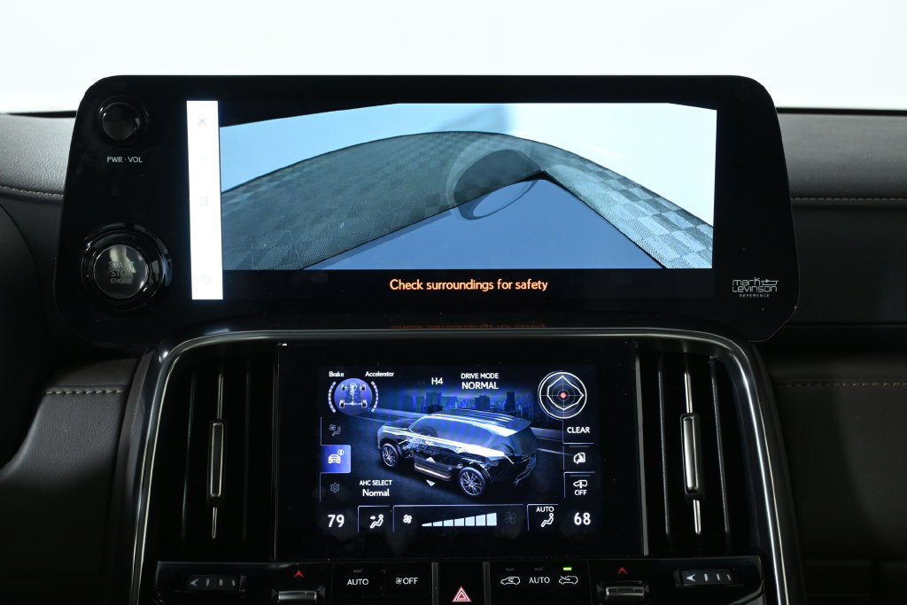 Used 2024 Lexus LX 600 4WD w/ Appearance Package image 22