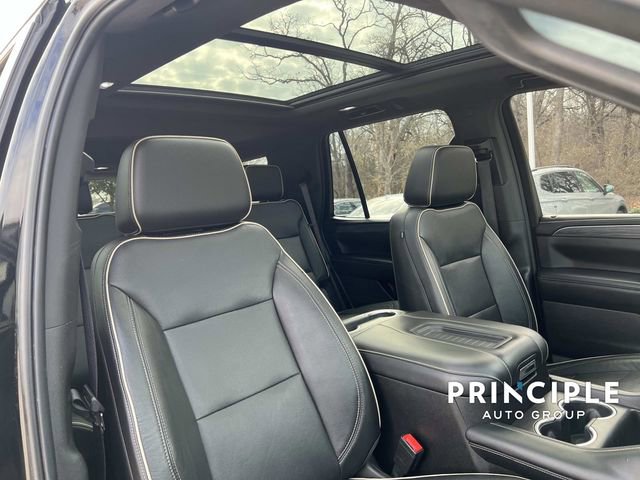 Used 2021 GMC Yukon SLT w/ SLT Luxury Plus Package image 31