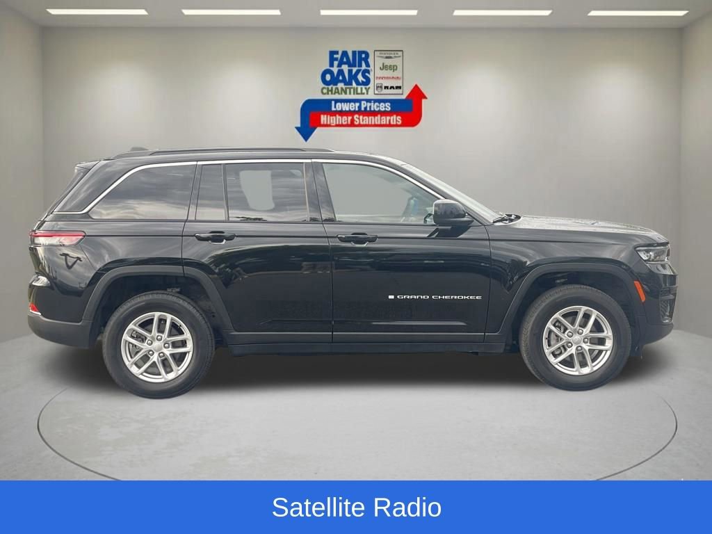 Certified 2025 Jeep Grand Cherokee Laredo X w/ Luxury Tech Group I AWD/4WD image 6