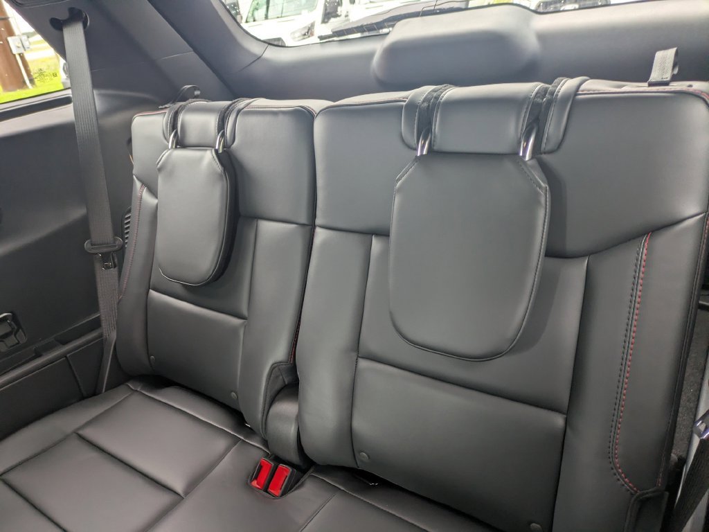 New 2026 Ford Explorer ST-Line w/ ST-Line Street Pack RWD image 16