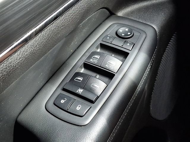 Used 2019 Jeep Grand Cherokee Limited X image 27