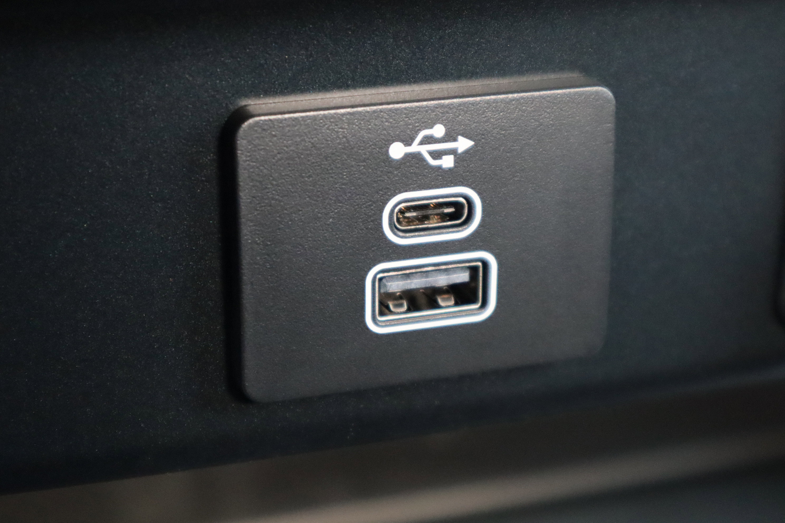 New 2025 Ford F150 XL w/ Equipment Group 103A High image 92