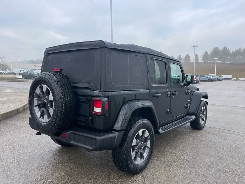 Used 2022 Jeep Wrangler Unlimited Sahara image 3