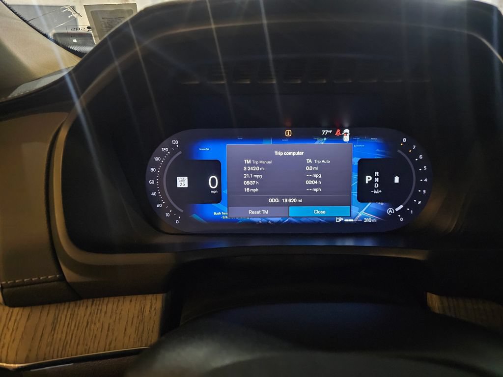 Certified 2024 Volvo XC90 B6 Ultimate AWD/4WD image 18