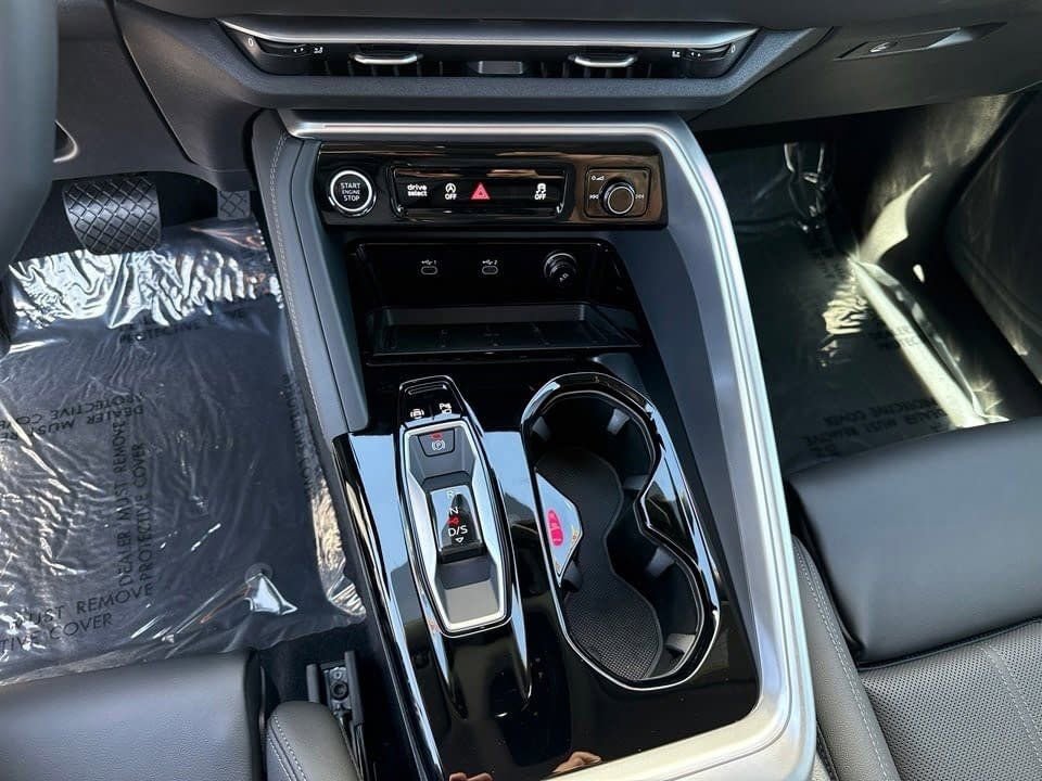 Certified 2025 Audi Q5 Premium Plus w/ Premium Plus image 18