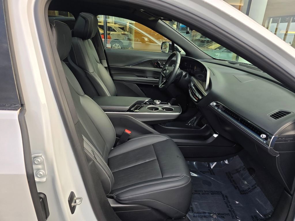 Certified 2024 Cadillac Lyriq Luxury w/ LPO, Floor Liner Package image 11