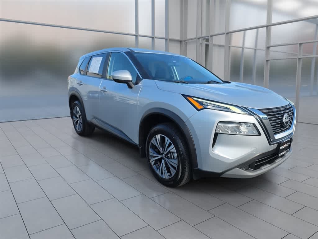 Used 2023 Nissan Rogue SV AWD/4WD image 3