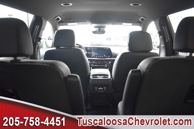 Certified 2026 Chevrolet Traverse Z71 w/ Driver Confidence Package AWD/4WD image 13