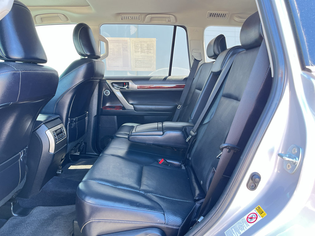 Used 2013 Lexus GX 460 Premium AWD/4WD image 25