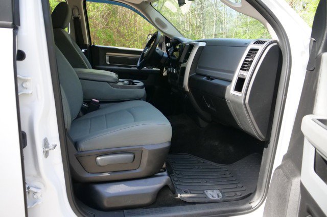 Used 2016 RAM 2500 SLT image 37