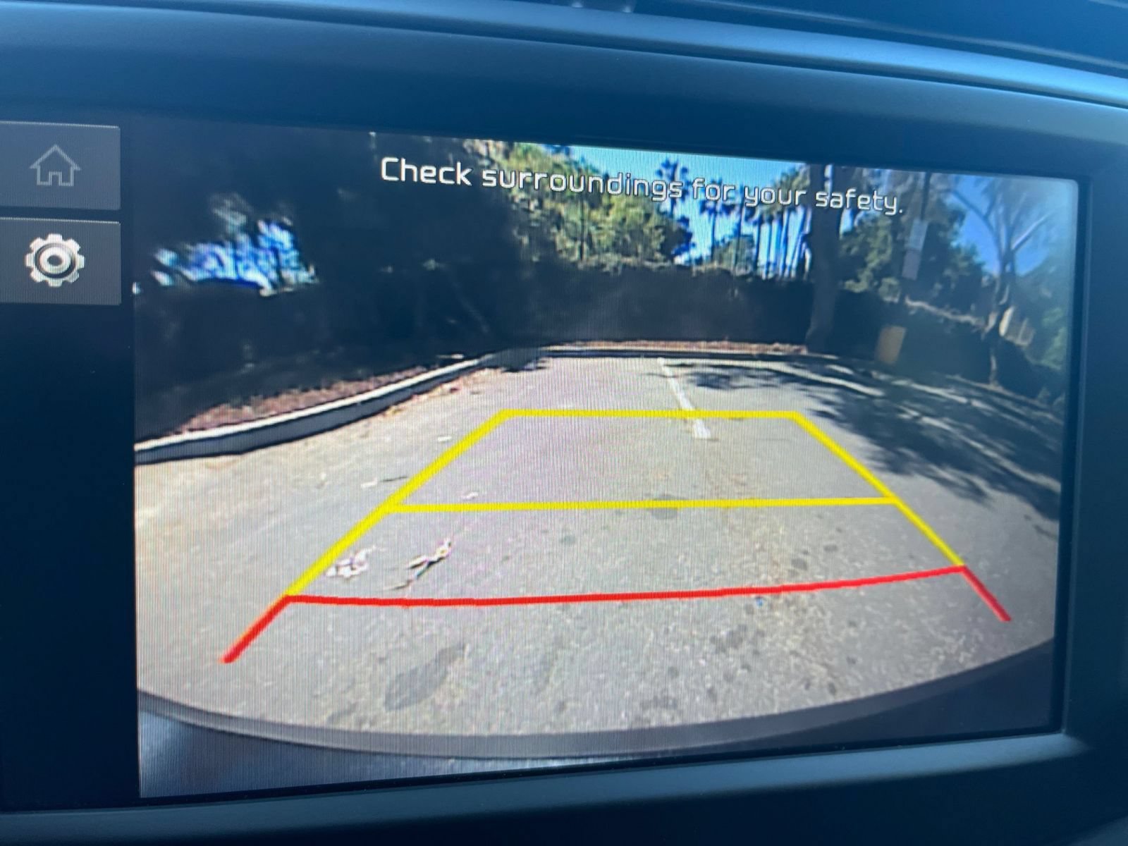 Used 2025 Kia Soul LX w/ LX Technology Package FWD image 21