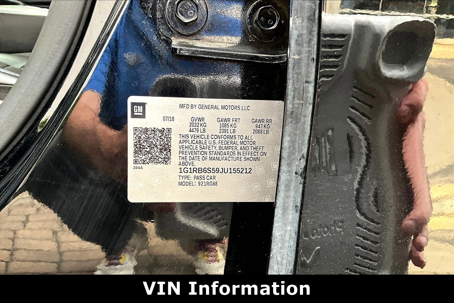 Used 2018 Chevrolet Volt Premier w/ Driver Confidence Package image 17