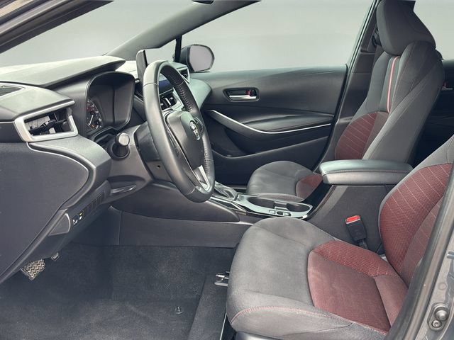 Used 2025 Toyota Corolla SE FWD image 17