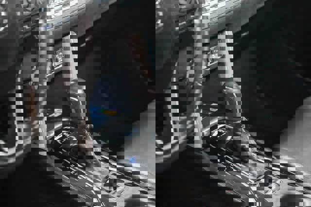 Certified 2022 Toyota Corolla Cross XLE w/ Convenience Package image 24