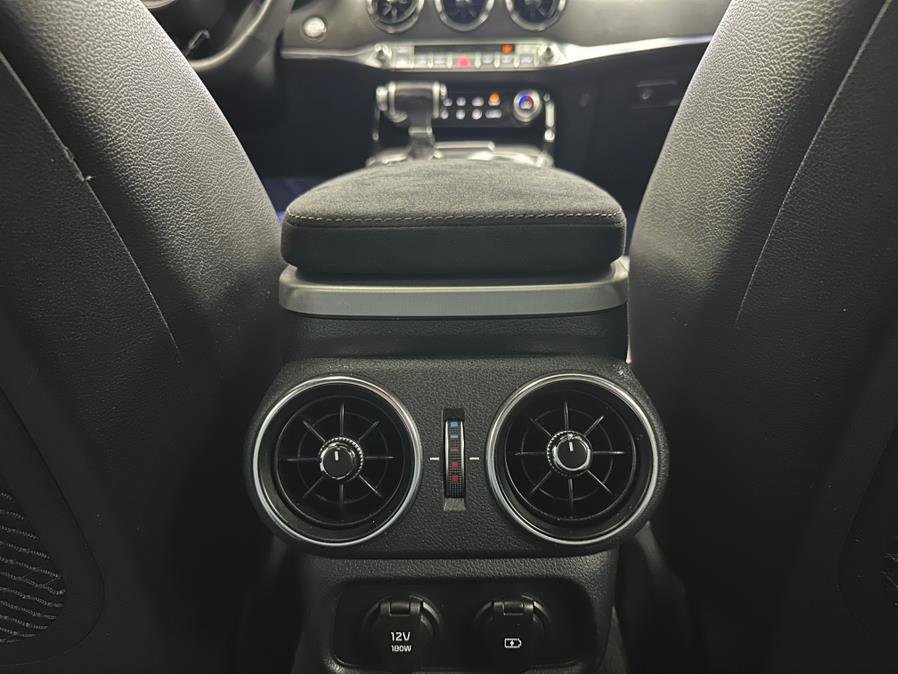 Used 2019 Kia Stinger GTS image 50