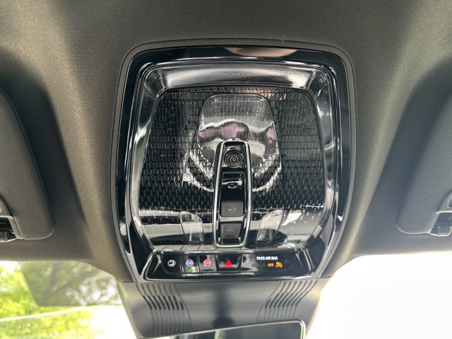 New 2026 Cadillac Vistiq Sport w/ LPO, Floor Liner Package image 23
