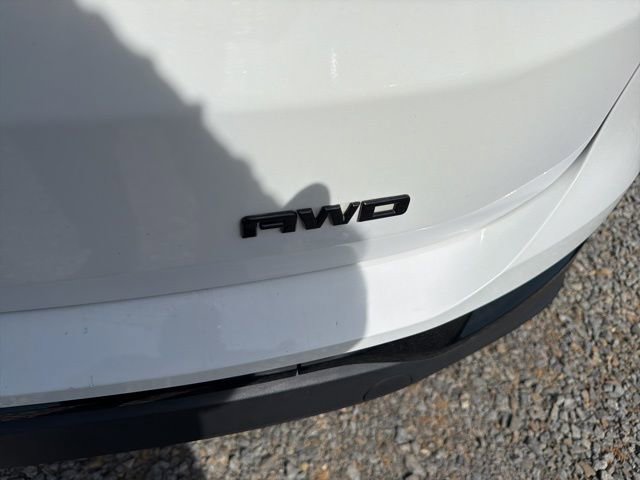 Used 2021 GMC Terrain SLT w/ Infotainment Package II AWD/4WD image 9