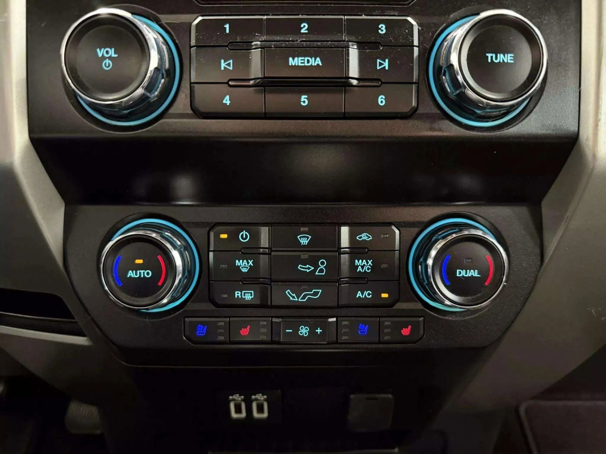Used 2019 Ford F150 Lariat image 20