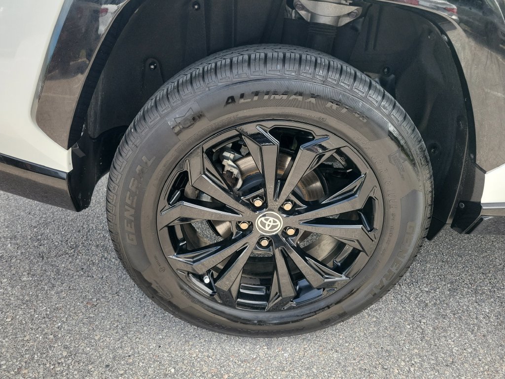 Certified 2023 Toyota RAV4 SE AWD/4WD image 30