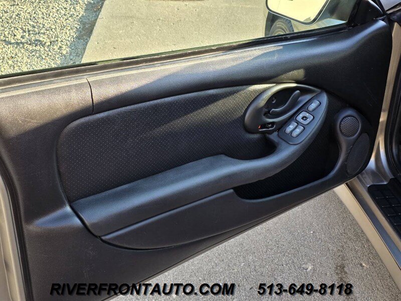 Used 2002 Pontiac Firebird Trans Am image 27