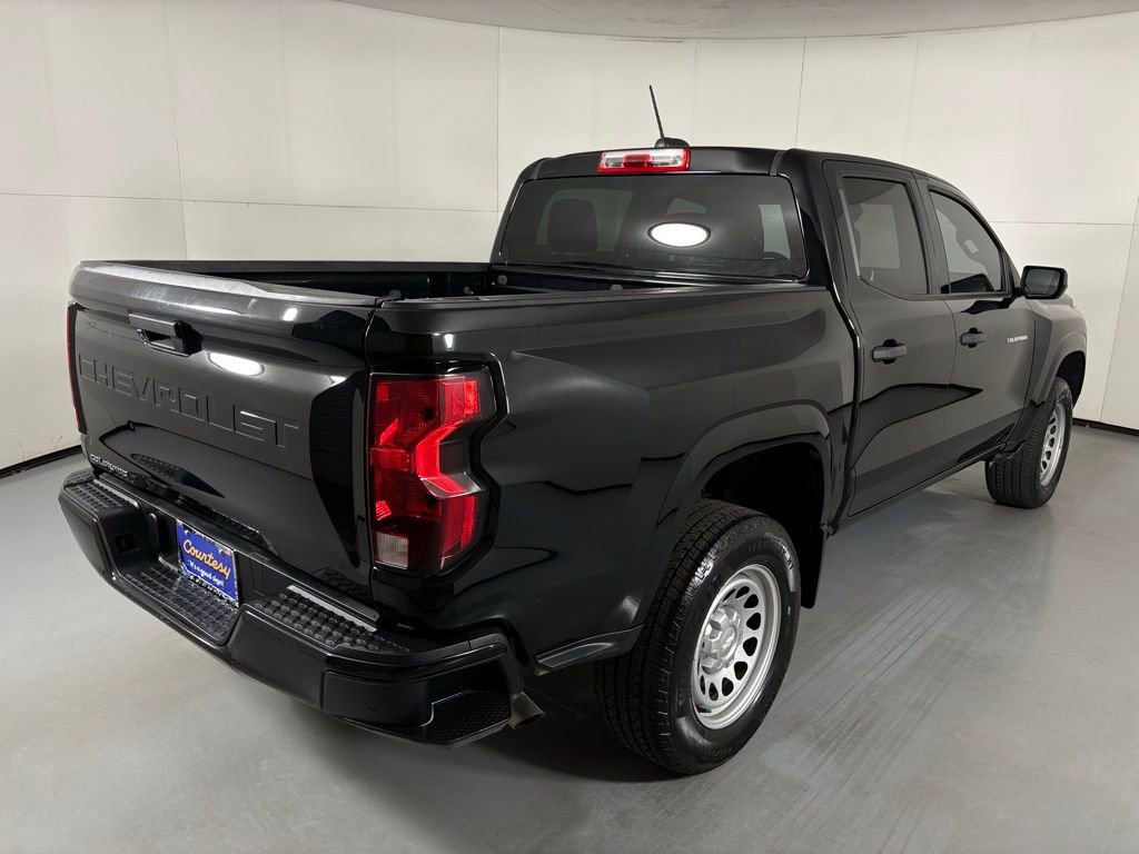 Used 2023 Chevrolet Colorado W/T image 10