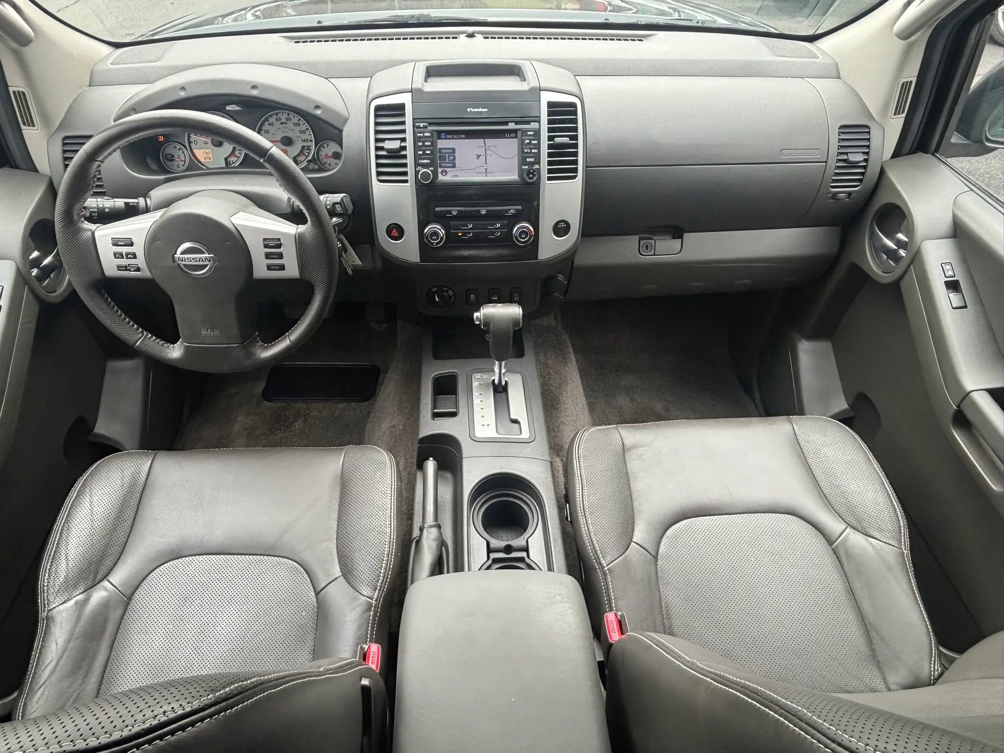Used 2013 Nissan Xterra PRO-4X w/ Pro-4x Leather Pkg AWD/4WD image 23