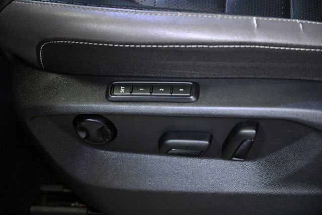 Used 2022 Volkswagen Atlas SEL Premium image 52