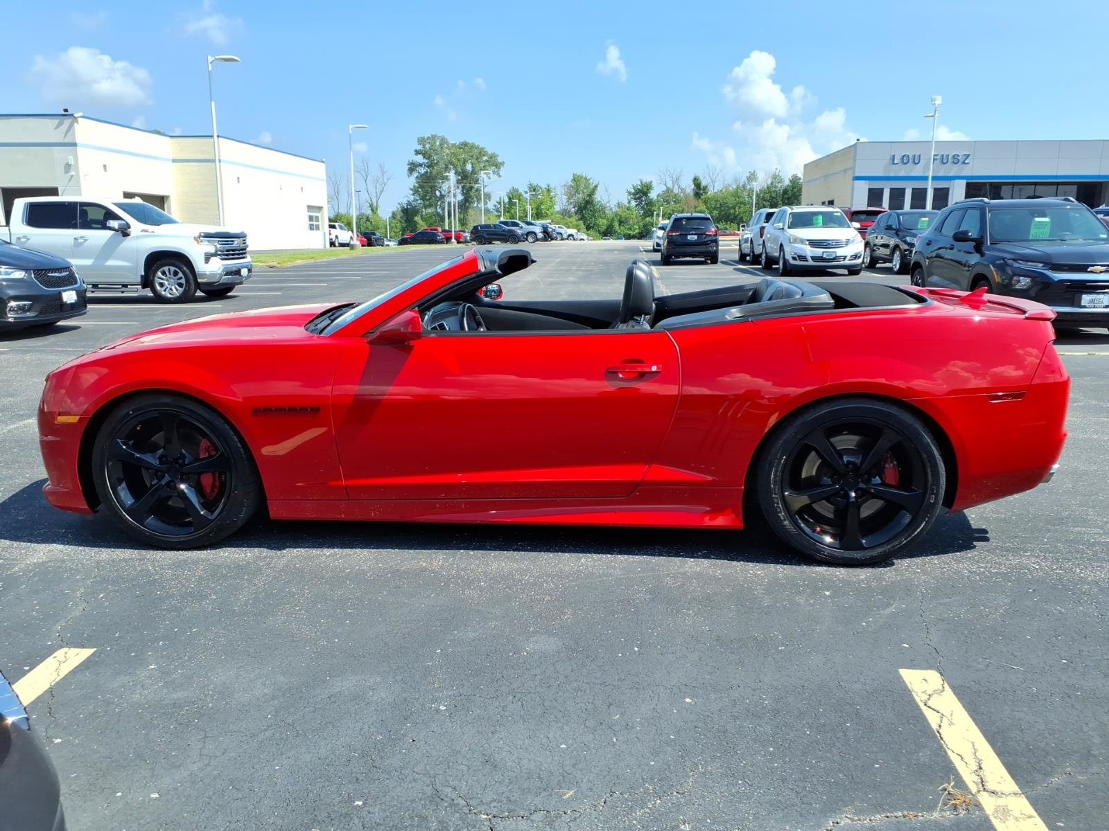 Used 2013 Chevrolet Camaro SS w/ RS Package RWD image 4