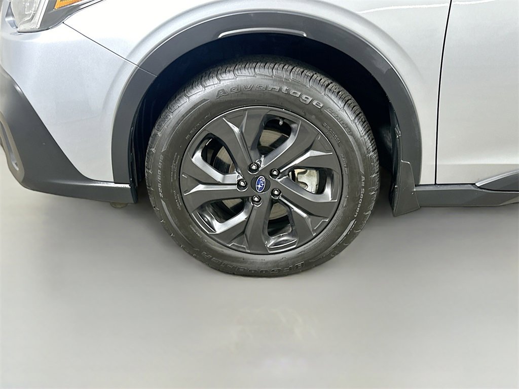 Used 2021 Subaru Outback Onyx Edition XT w/ Popular Package #2 image 8